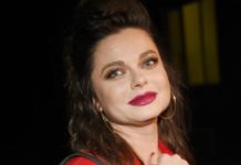 По маминым стопам: 18-летний сын Наташи Королевой выпустил первый клип