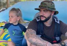 «Маленькая кокетка»: дочь Тимати привели к парикмахеру и угостили леденцом