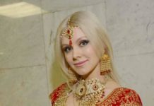 Натали поделилась уникальными фото 1991 года со своей свадьбы в фате времен Советского Союза