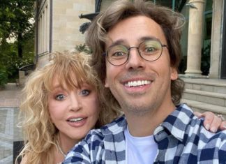 «С днем рождения, любимые!»: Игорь Николаев и Галина Юдашкина поздравили Гарри и Лизу Галкиных