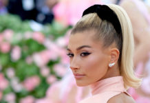 Тоже хотим такие: новые татуировки Хейли Бибер