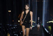 Кто круче? Кайя Гербер в жилете как у Кейт Мосс