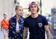 Как дела у Биберов? Хейли спешит на встречу, а Джастин катается по городу на автобусе