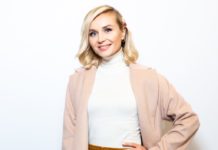 Полина Гагарина, Антон Беляев и Светлана Ходченкова на вечеринке по случаю запуска интернет-магазина Uniqlo