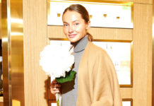 Юля Паршута, Дарья Коновалова и Саша Маркина на открытии корнера Maison Francis Kurkdjian