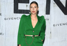 Мария Шарапова, Хантер Шафер и Мэйси Уильямс на показе Givenchy