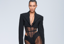 Богиня! Белла Хадид в прозрачном трико открыла показ Mugler в Париже. Смотри все шоу здесь!