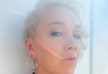 «Утренние крошки»: Дарья Мороз поделилась семейным фото