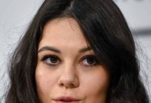 «Всегда нужно признаваться в любви тому, кого любишь»: Ильиных удивила смелым заявлением