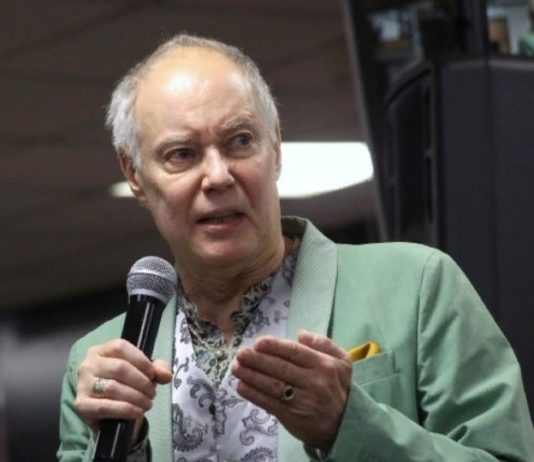 «Трезвой практически не видела»: соседка дочери Конкина назвала свою версию гибели девушки