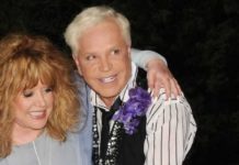 Алла Пугачева предложила финансовую помощь перенесшему инсульт Борису Моисееву