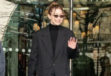 Универсальная вещь в гардеробе: где купить водолазку на осень