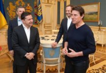Владимир Зеленский провел экскурсию по Украине… Тому Крузу!