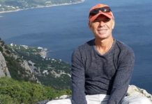 «Хорошо отдыхать вместе»: Олег Газманов показал редкий кадр с красавцем-сыном