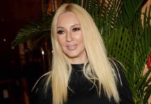 «Люди! Вы — звери!»: Лера Кудрявцева поделилась депрессивным видео, находясь в своей спальне