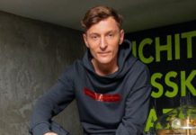 «Все закончилось»: Павла Волю заметили в компании несовершеннолетней эскортницы