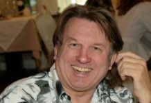 Юрий Лоза намерен отсудить миллион рублей у участницы шоу «Голос»