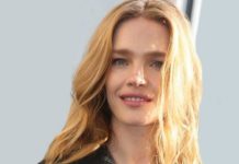 «Безукоризненно»: Наталья Водянова запечатлелась в костюме винтажного стиля от Ульяны Сергеенко