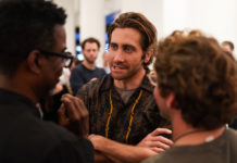 Джейк Джилленхол и Кэти Холмс на открытии выставки в Бруклине