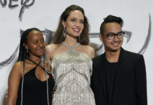 Приемная дочь Джоли стала дизайнером украшений. Ей 14 лет!