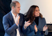 Самые крутые болельщики: Кейт Миддлтон и принц Уильям на футбольном матче с детьми!