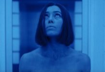 Новый сериал с Джессикой Бил!