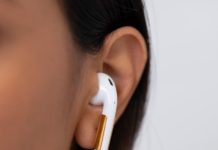 Находка дня: серьги-держатели для AirPods