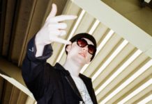 Big Baby Tape перепел хит «Руки Вверх» «Он тебя целует». Сергей Жуков оценил!