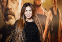 Вспомнить все: как Анна Седокова выглядела раньше?