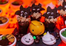 Фильм ужасов и кровавые закуски: как прошла одна из самых крутых вечеринок на Хэллоуин?