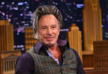 У Микки Рурка новая русская девушка! И она младше него в три раза