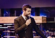 Звезды на ужине благотворительного фонда «Друзья»