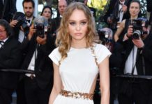 Честно! Лили Роуз-Депп рассказала о своих родителях