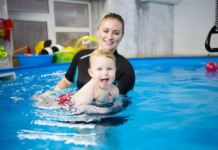 Польза бассейнов для малышей