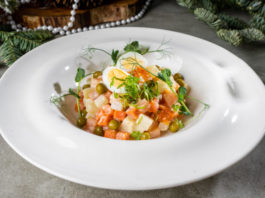 Ресторан «Северянин»: лучшее оливье в Питере