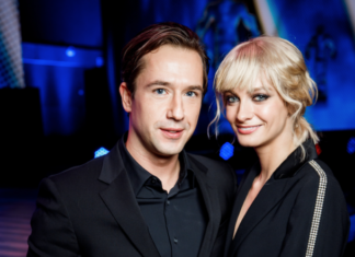 Полина Максимова, Катерина Шпица и Павел Табаков на второй церемонии вручения веб-премии The Digital Reporter