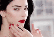 Где сделать маникюр молодой маме?