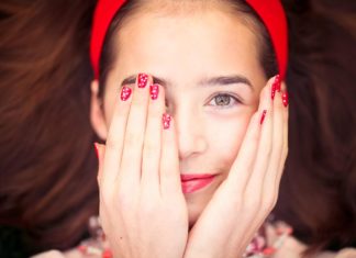 Маникюр для девочек-подростков в зависимости от поры года