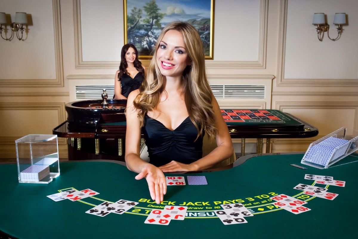 леди играет в азартные игры