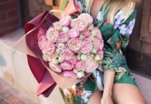 Плюсы доставки букетов из пионовидных роз