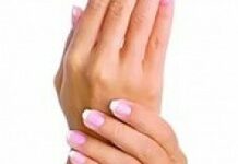 Шелушение кожи на руках: причины и лечение