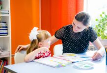 Повышать ли репетитору цены за свои занятия?