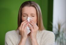 Аллергический ринит: причины, симптомы и лечение