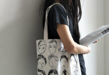 Вышитые сумки для похода по магазинам