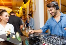 Как составить плей лист для кафе?