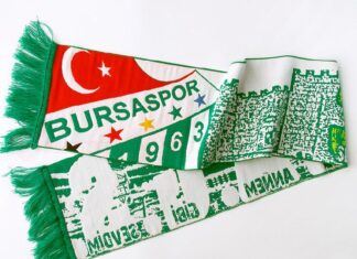 Жаккардовые (тканые) шарфы: описание, особенности и критерии выбора