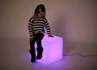 Светодиодный куб — отличное решение для интерьера