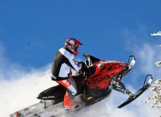 Катание на снегоходах: как им управлять — советы новичкам