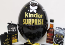 Что подарить мужу на Новый год 2022, необычные идеи подарка