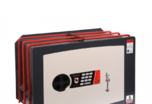 В чем плюсы встраиваемых сейфов с электронным замком